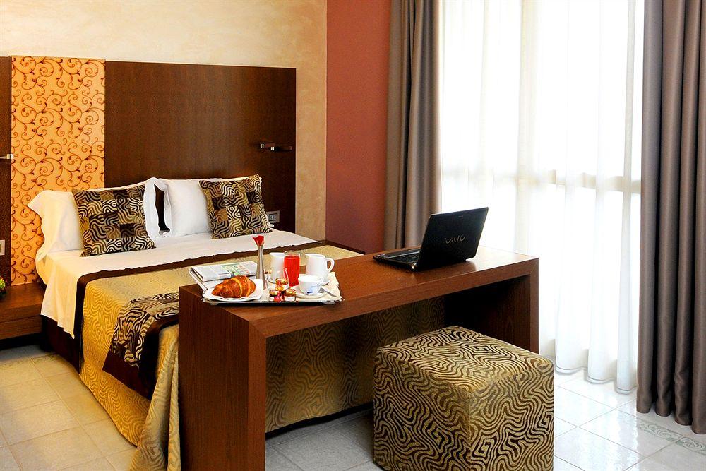 Serena Majestic Hotel Montesilvano Exterior photo