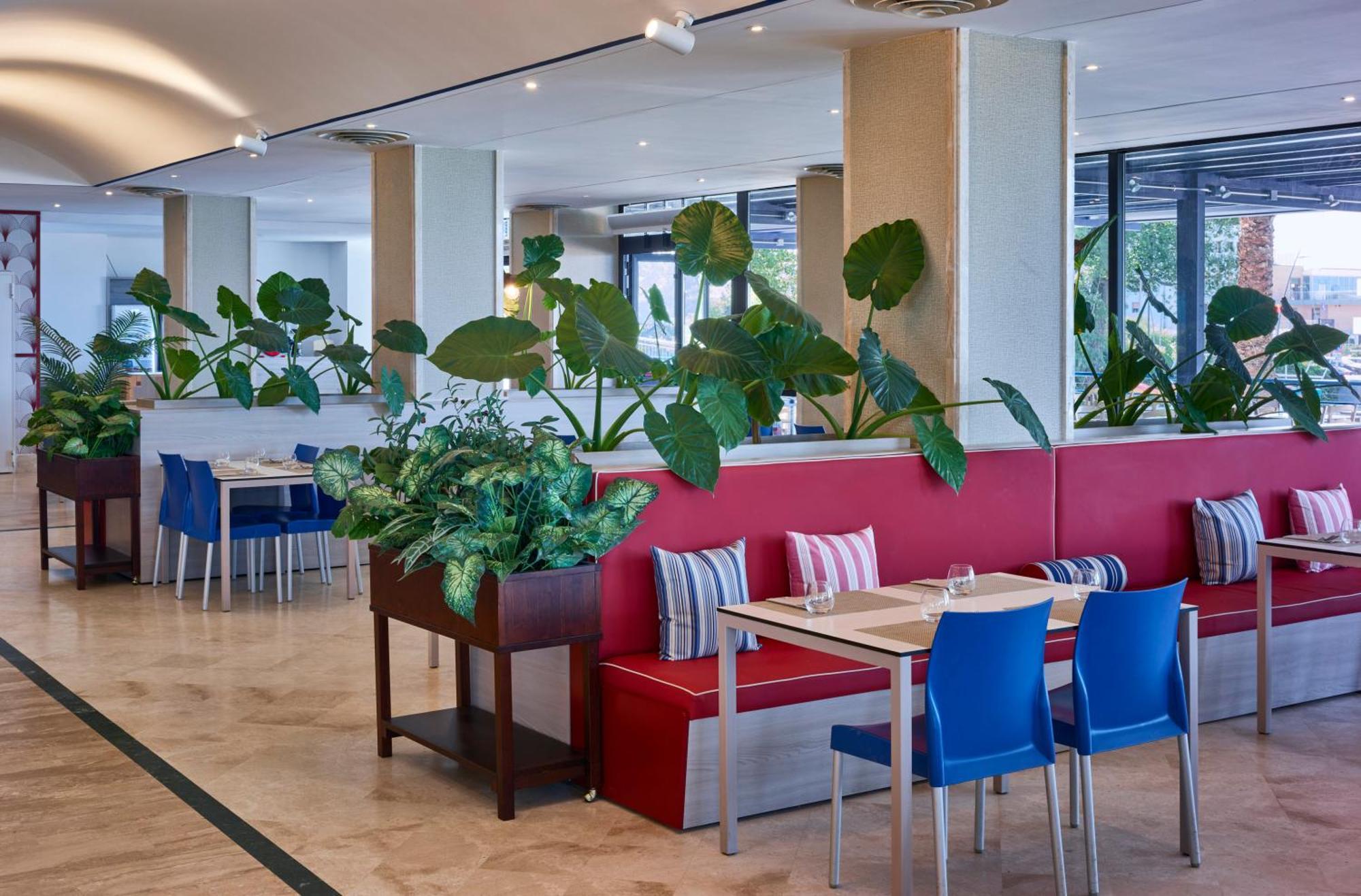 Serena Majestic Hotel Montesilvano Exterior photo